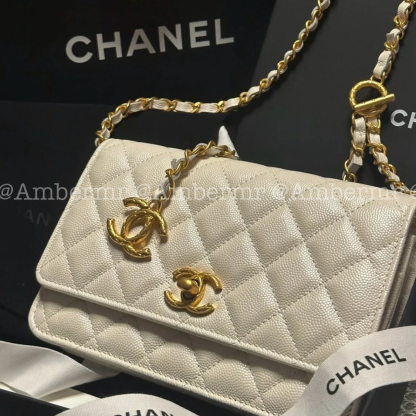 24SS CHANEL CC_キルティングロゴのチェーンウォレット
